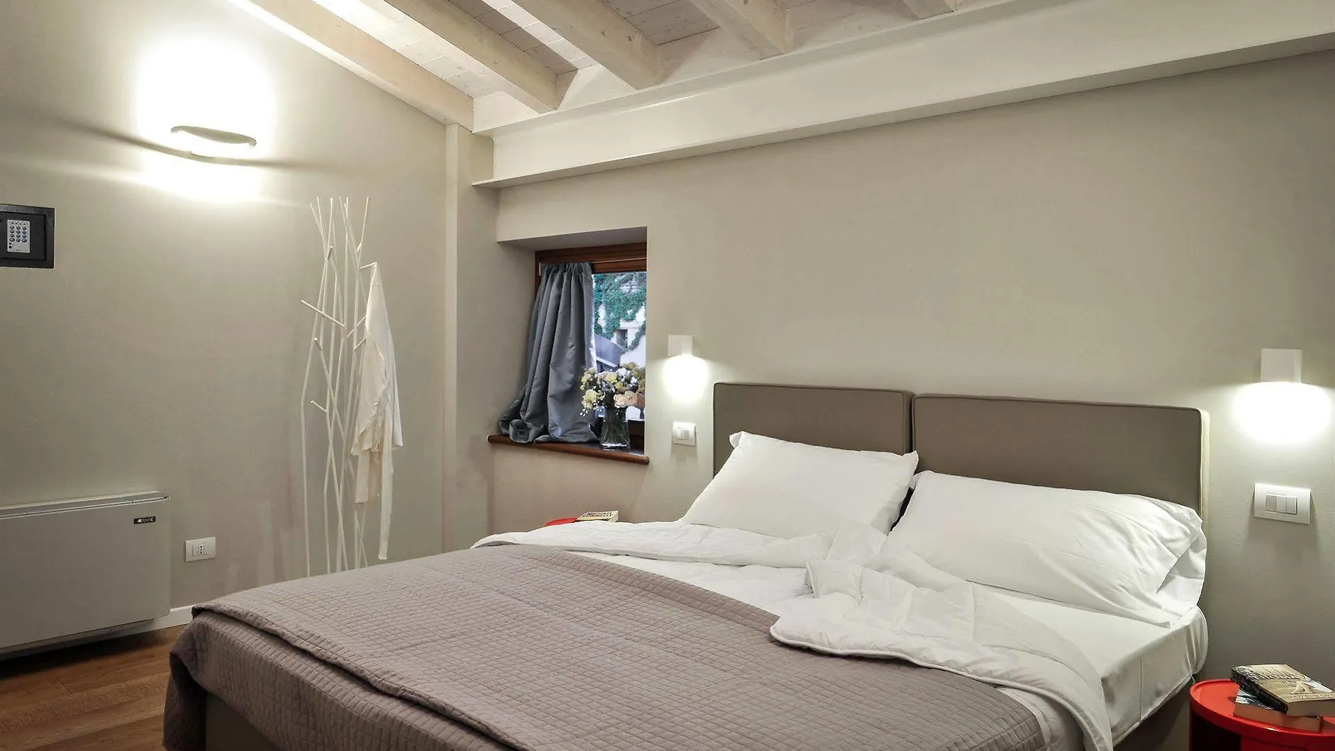 Casa di campagna Belvivere Suites Sona