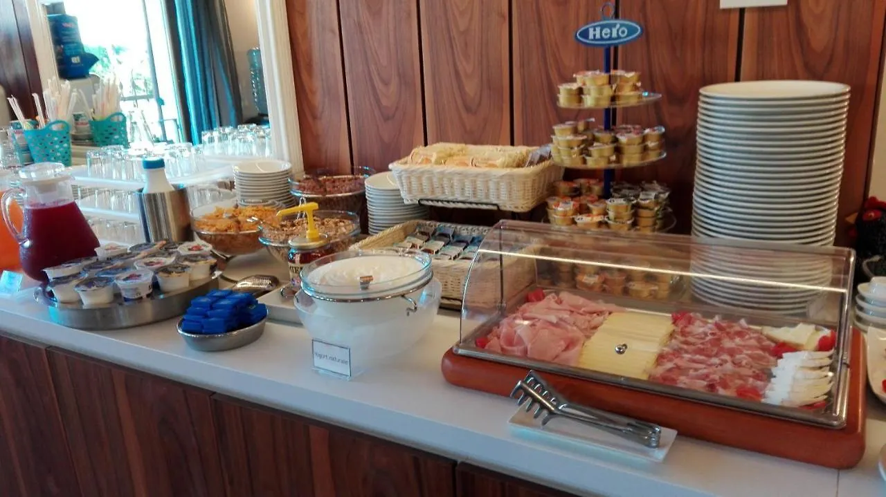 Casa di campagna Belvivere Suites Sona Italia